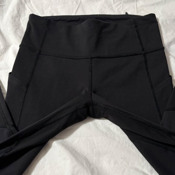 Lululemon Pace Rival Crop 22" Mid-Rise Black Luxtreme Running Leggings Size 2 - Picture 5 of 11